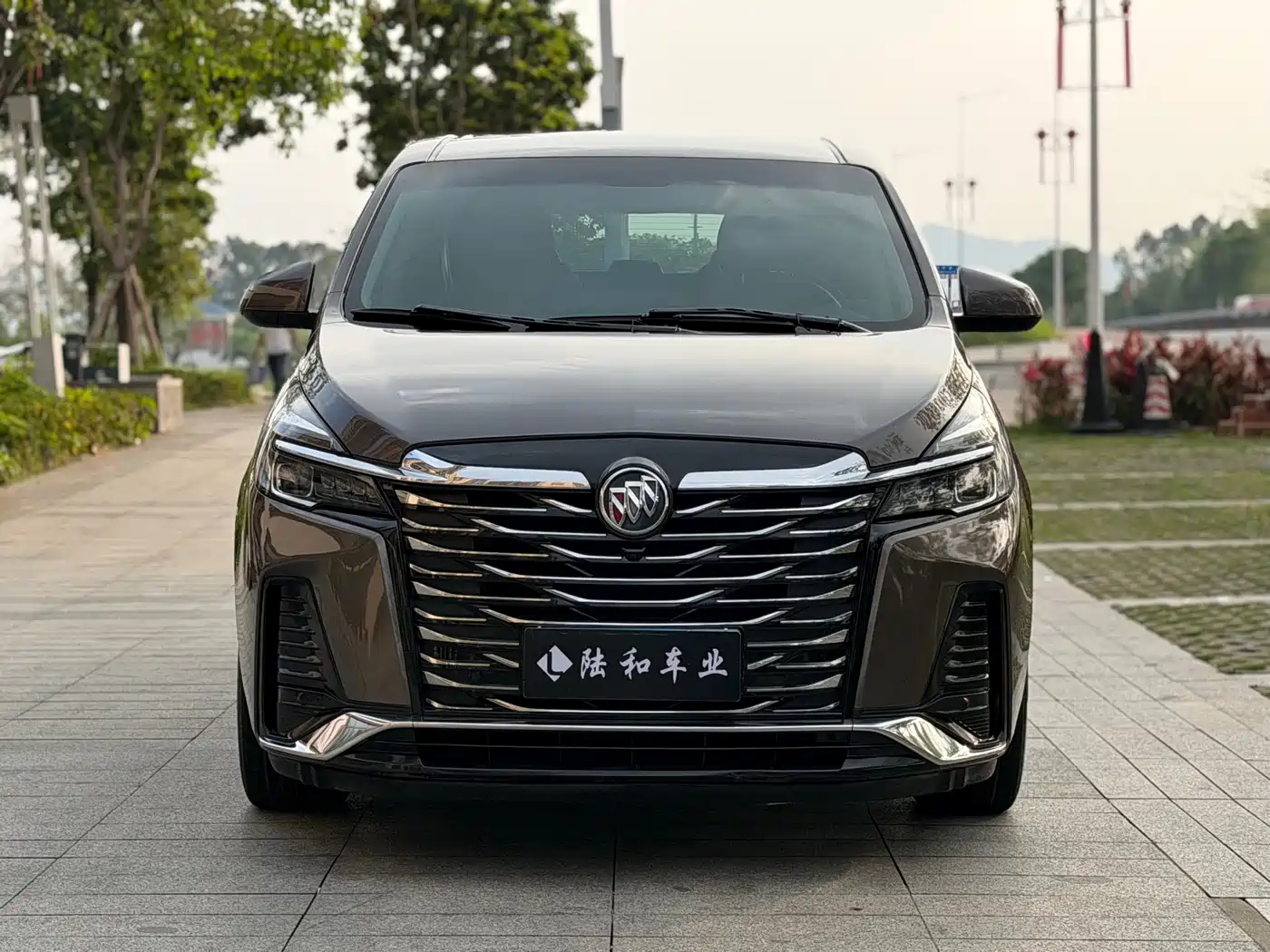 Buick GL8 2023 Model Land Business Class Smart фото 2