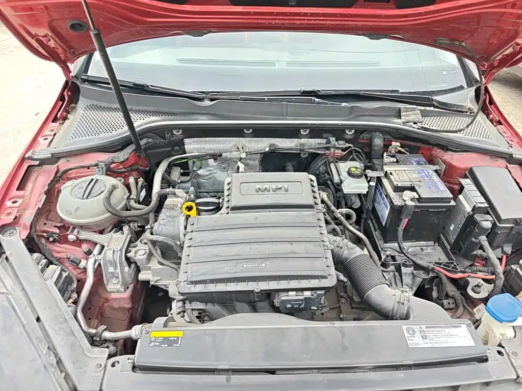 Фото 20 - Volkswagen Golf