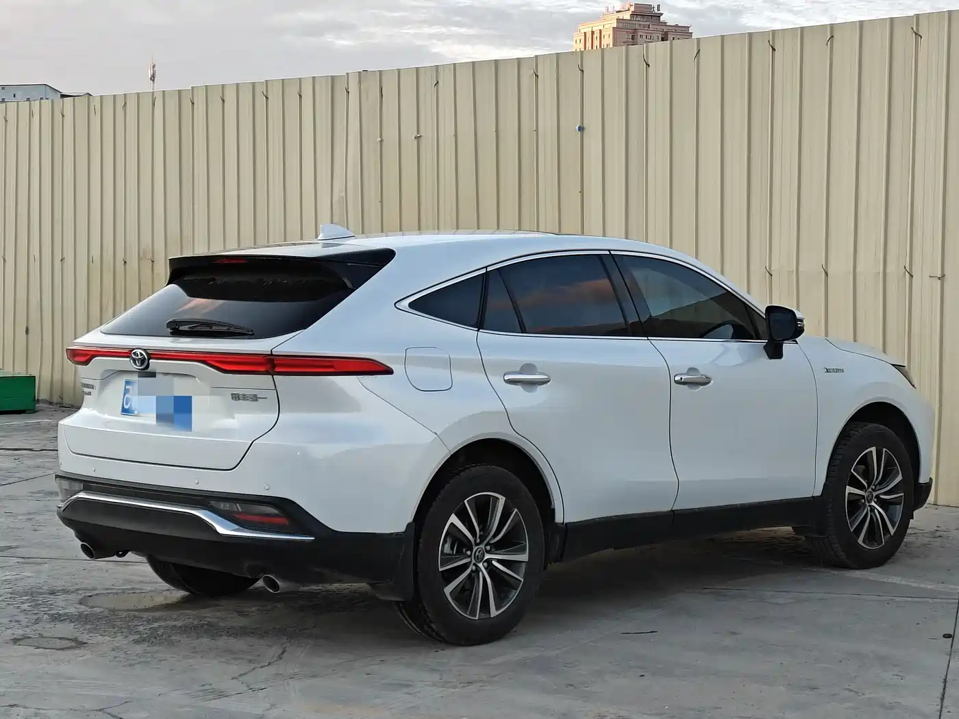 TOYOTA LING FANG HARRIER