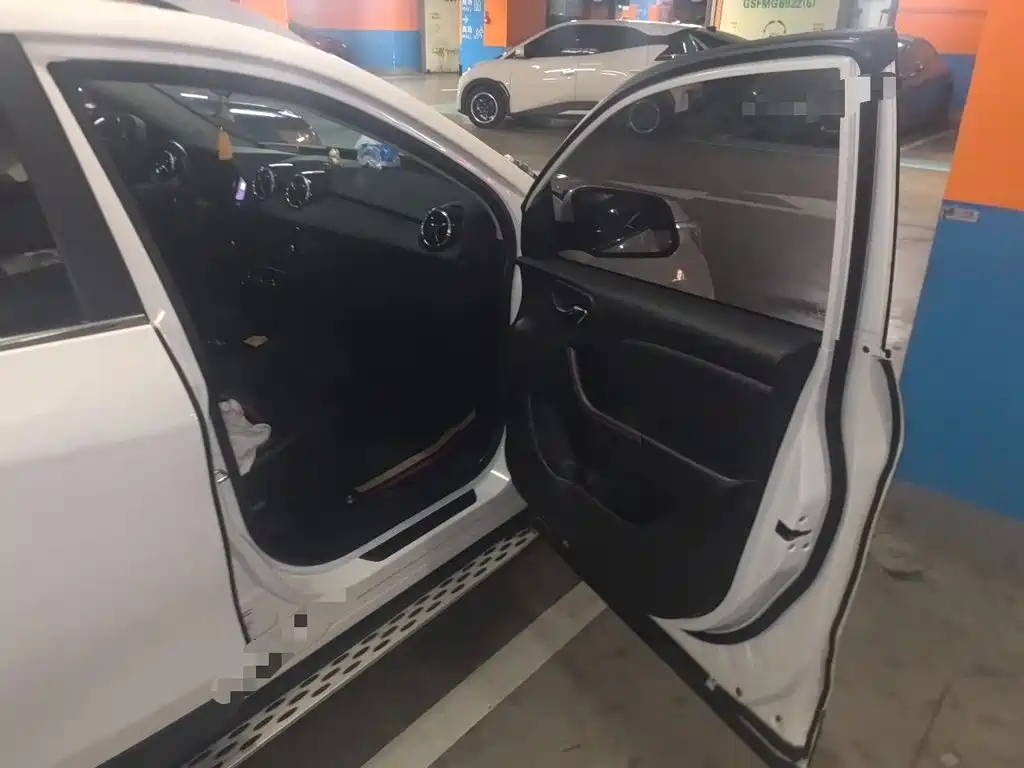 Soueast DX3 2018 2018 1.5T CVT Premium