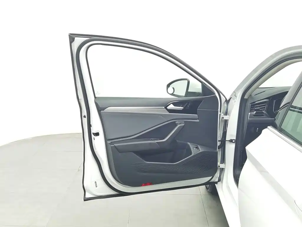Volkswagen Sagitar, миниатюра 8
