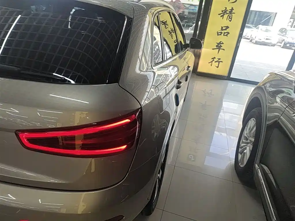 Audi Q3 2013 35 TFSI Progressive фото 24