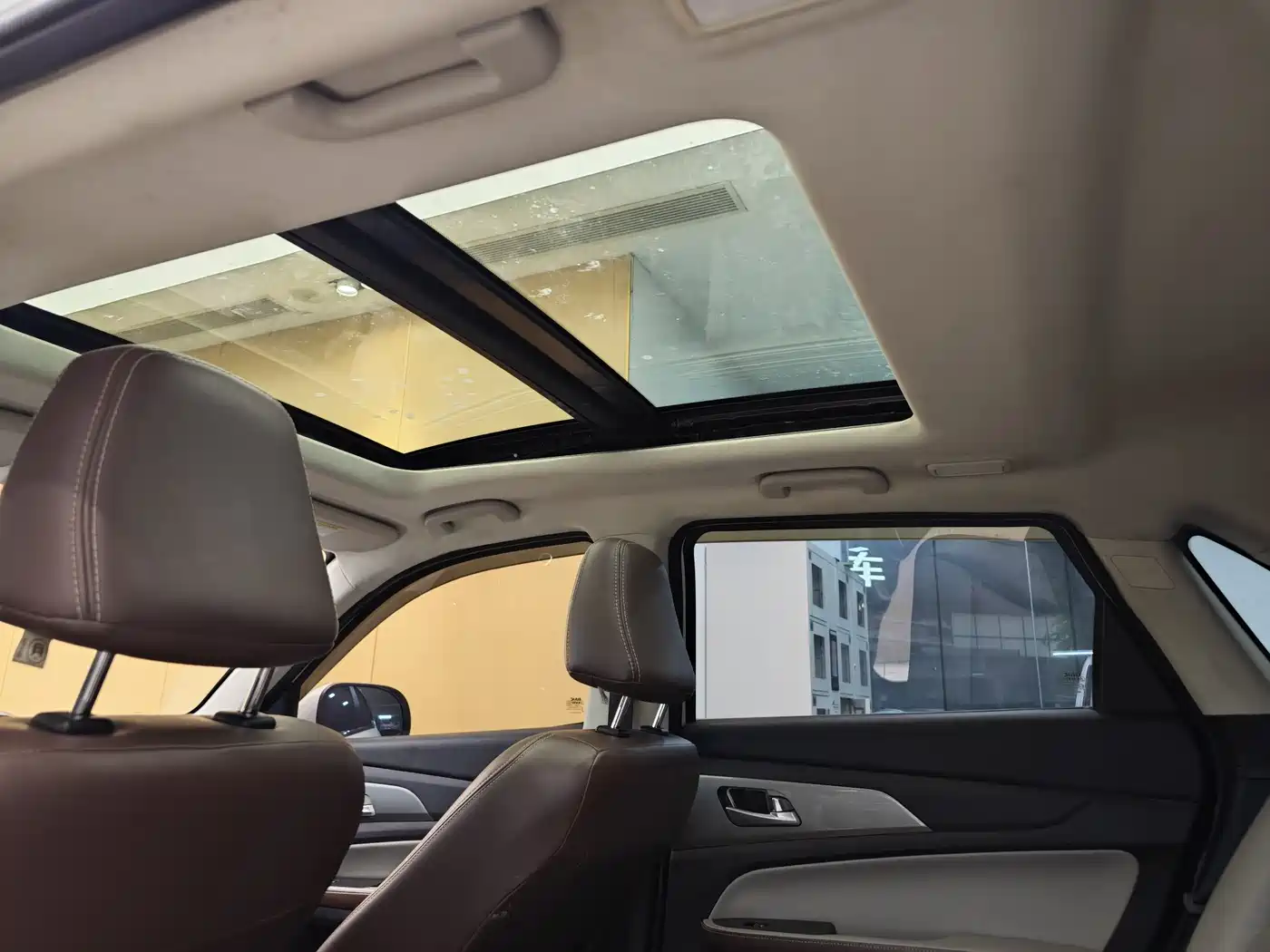 BAIC Huansu S5 2018 2017 1.3T CVT Luxury