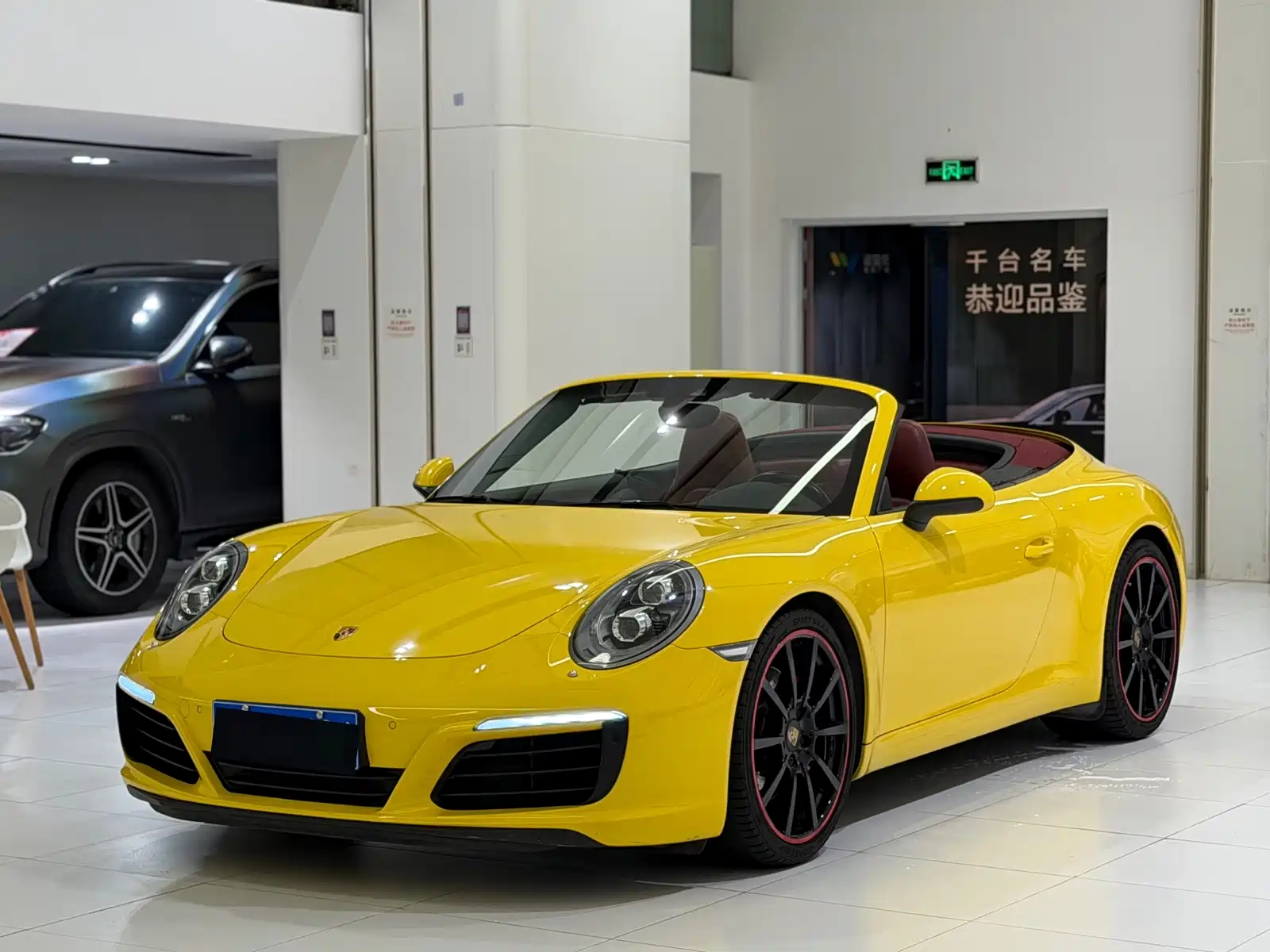Фото 1 - Porsche 911