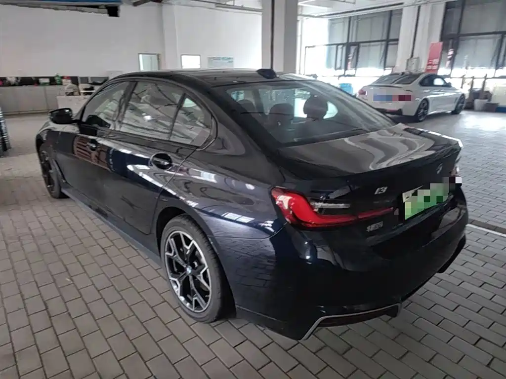 BMW i3 2025 eDrive 40 L Shadow Night Package фото 9