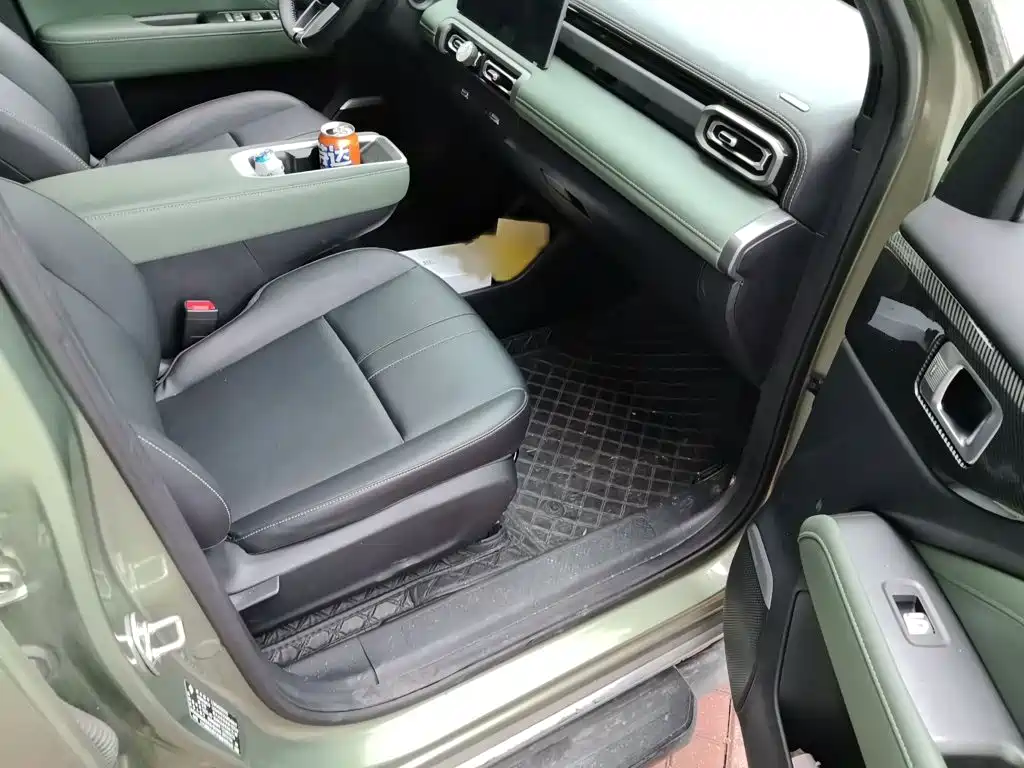 Baojun Yueye Plus 2025 2025 Model Premium 5-Seat