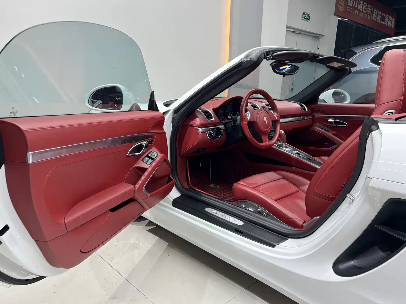 Porsche Boxster 2015 2015 Boxster Style Edition 2.7L