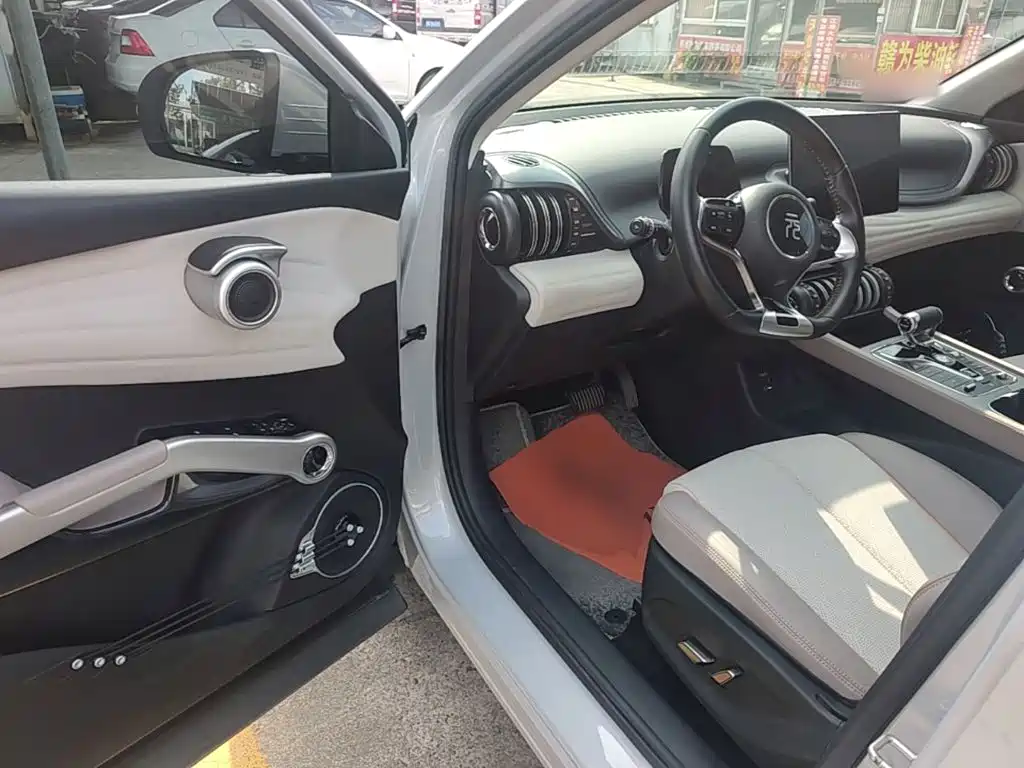 BYD Yuan PLUS 2025 2024 Glory Edition 430KM Leading