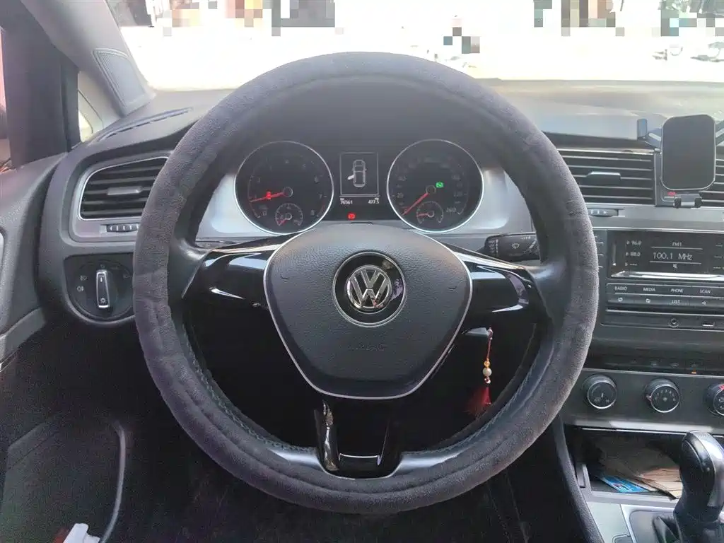 Volkswagen Golf 2015 1.4TSI Automatic Comfort фото 3