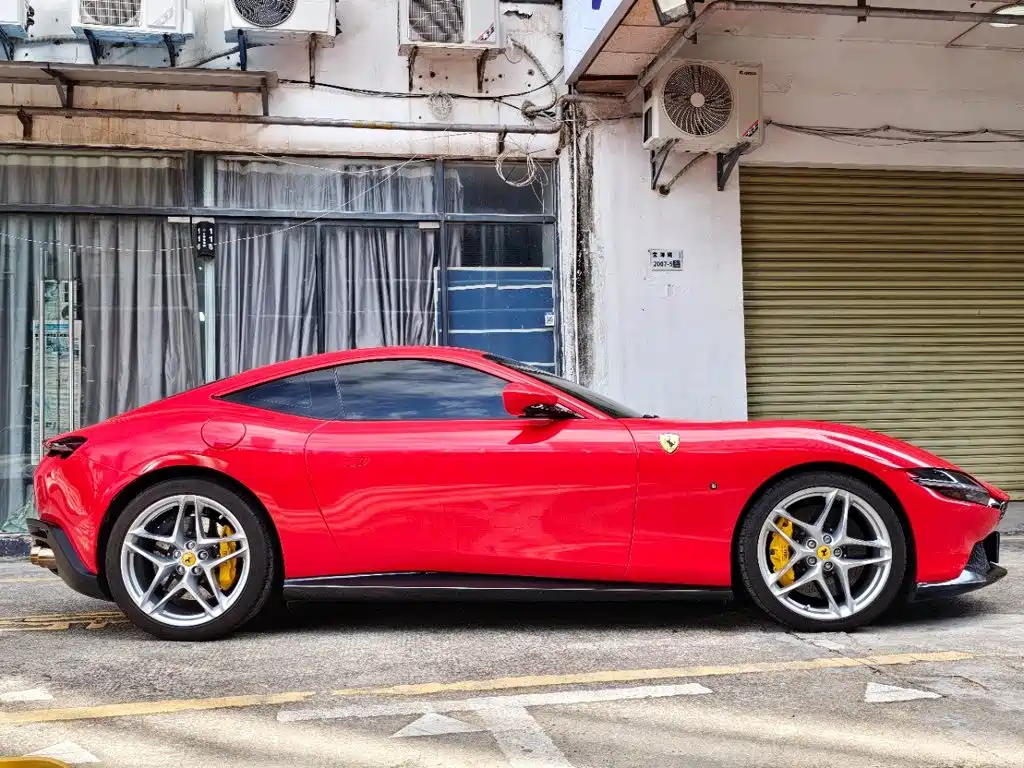 Ferrari Roma 2022 2020 3.9T V8