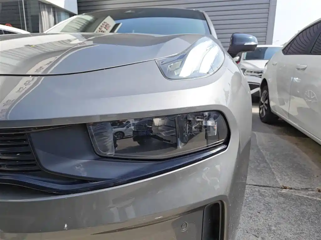 Lynk & Co 03 2021 1.5TD DCT Jin Champion Edition фото 24