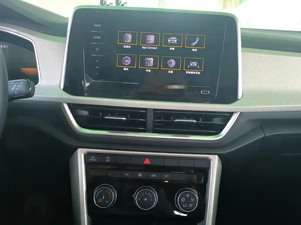 Volkswagen T-Roc, миниатюра 13