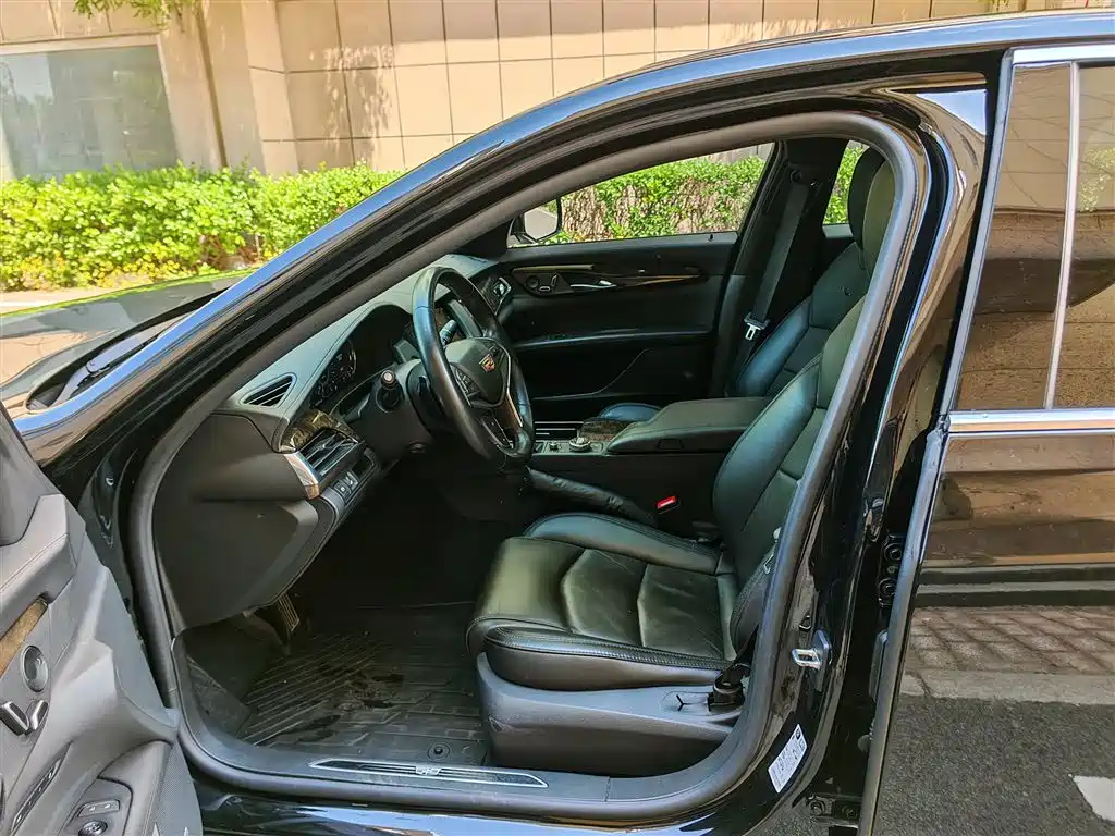 Cadillac CT6 2022 28T Luxury фото 8