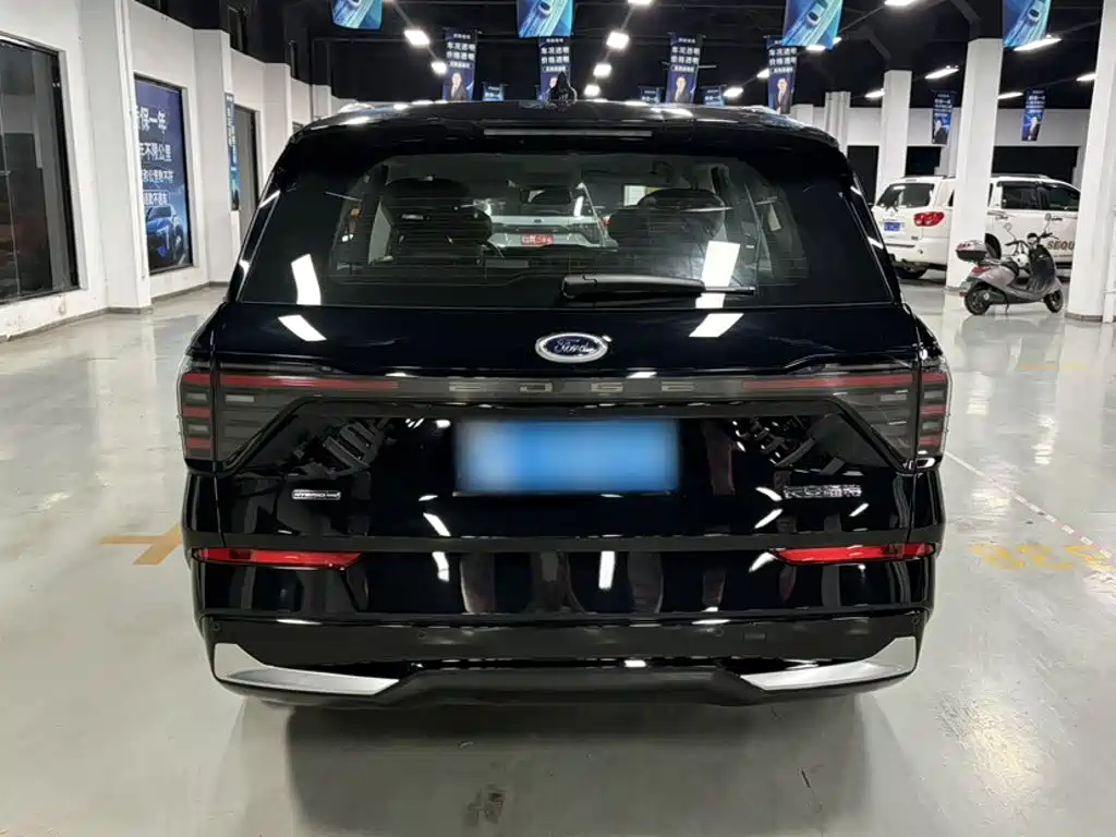 Ford Edge 2025 2026 Edge L 2.0T EcoBoost E Hybrid AWD 7-Seat Premium