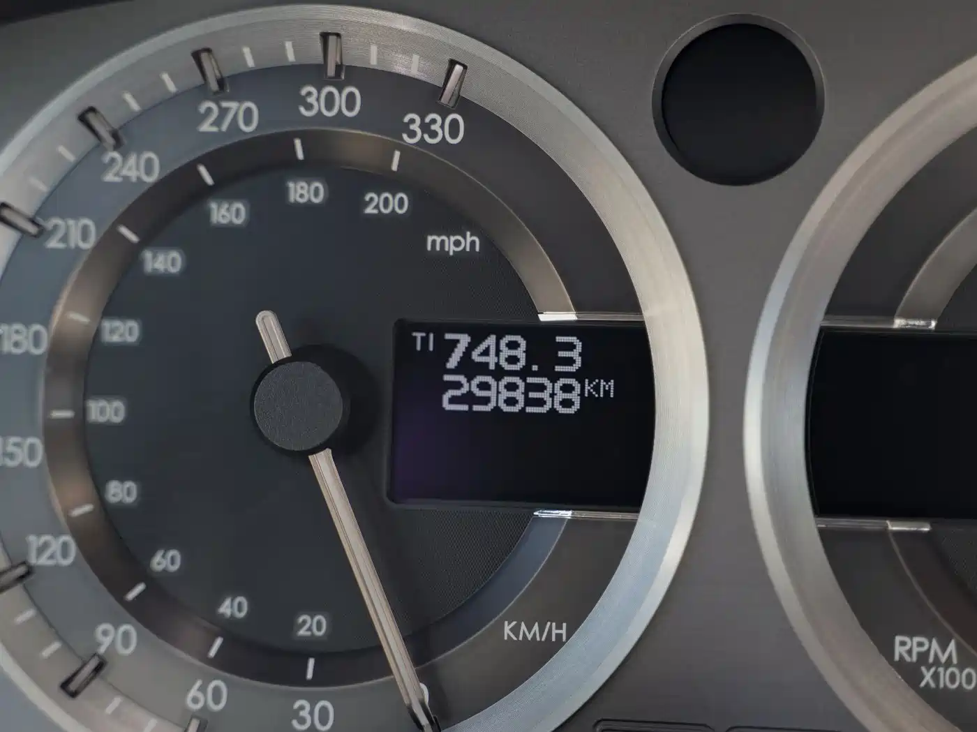 Aston Martin DB9 2009 2007 6.0L Touchtronic Coupe