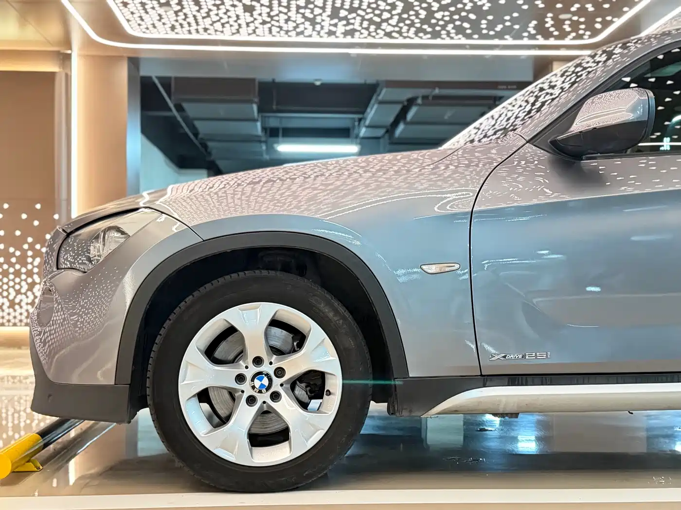 BMW X1 (Import) 2010 2010 xDrive25i