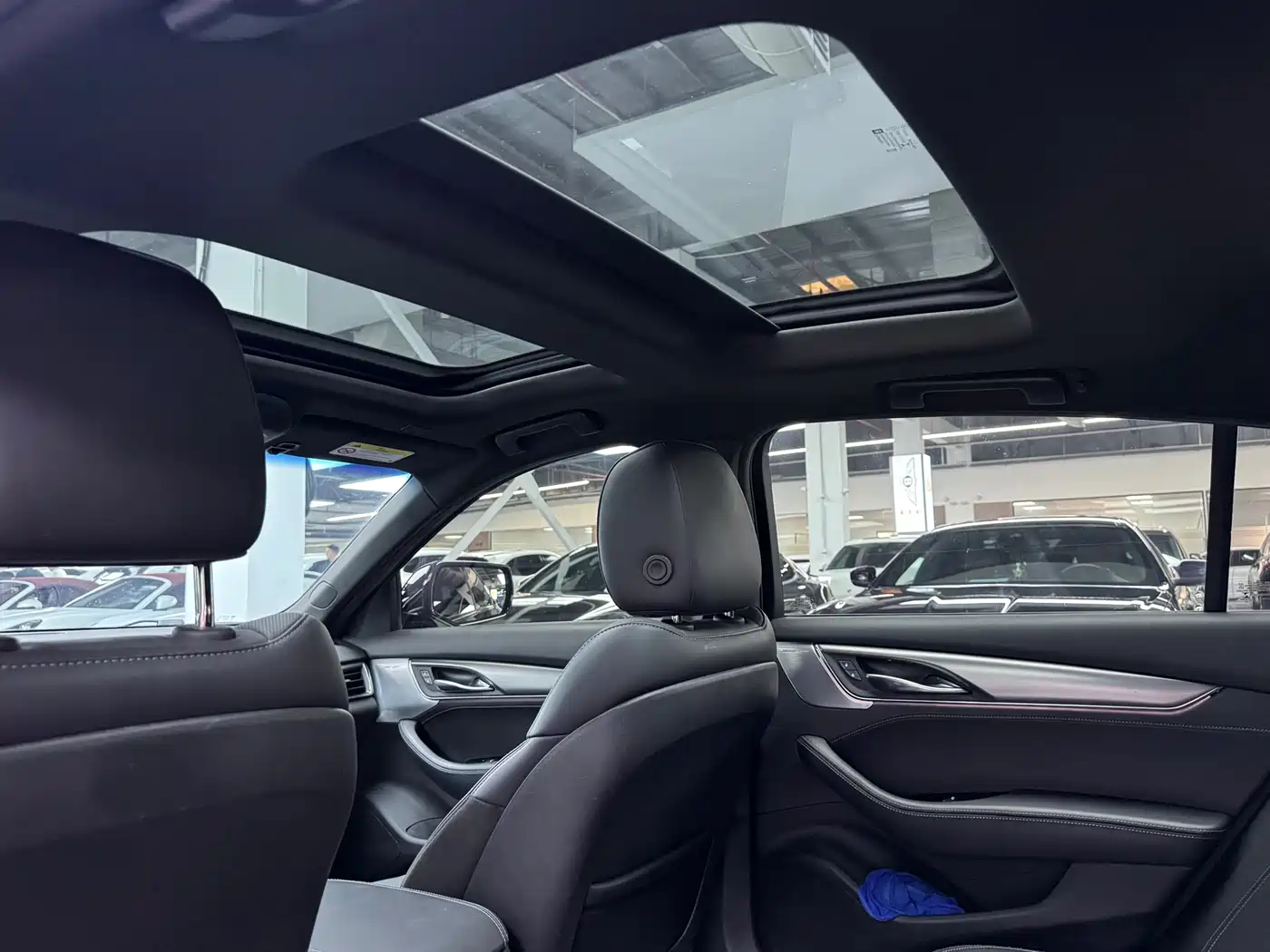 Cadillac CT5 2022 28T Premium Edition фото 9