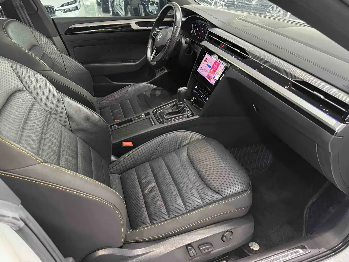 Volkswagen FAW-Volkswagen CC 2021 380TSI Eye-catching Edition фото 11
