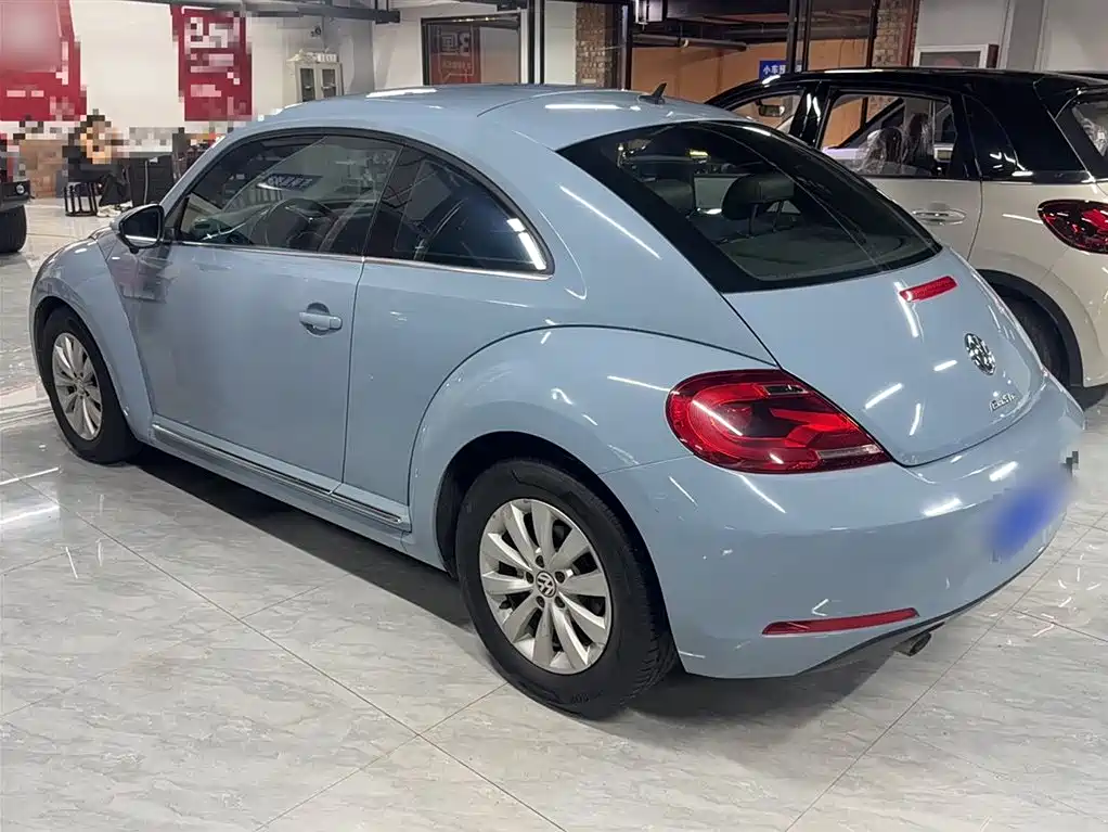 Volkswagen Beetle 2015 180TSI фото 7