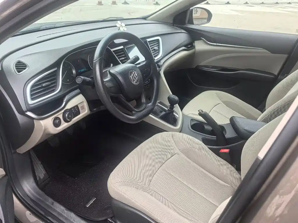 Фото 9 - Buick Excelle