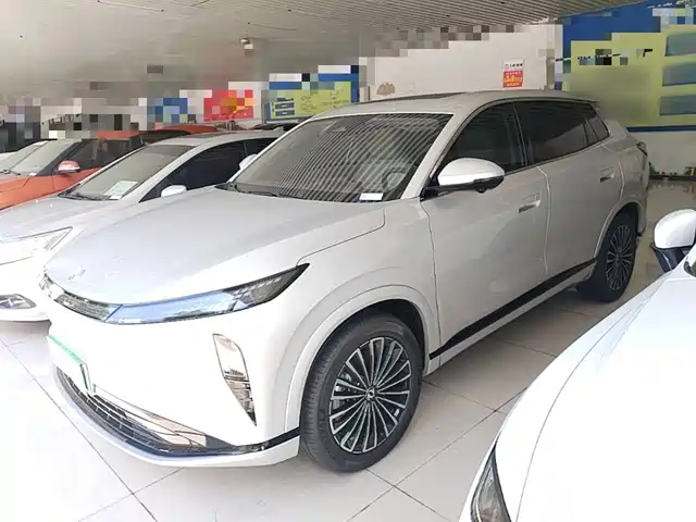  Dongfeng Aeolus Dongfeng Aeolus L8 2025 Plug-in Hybrid