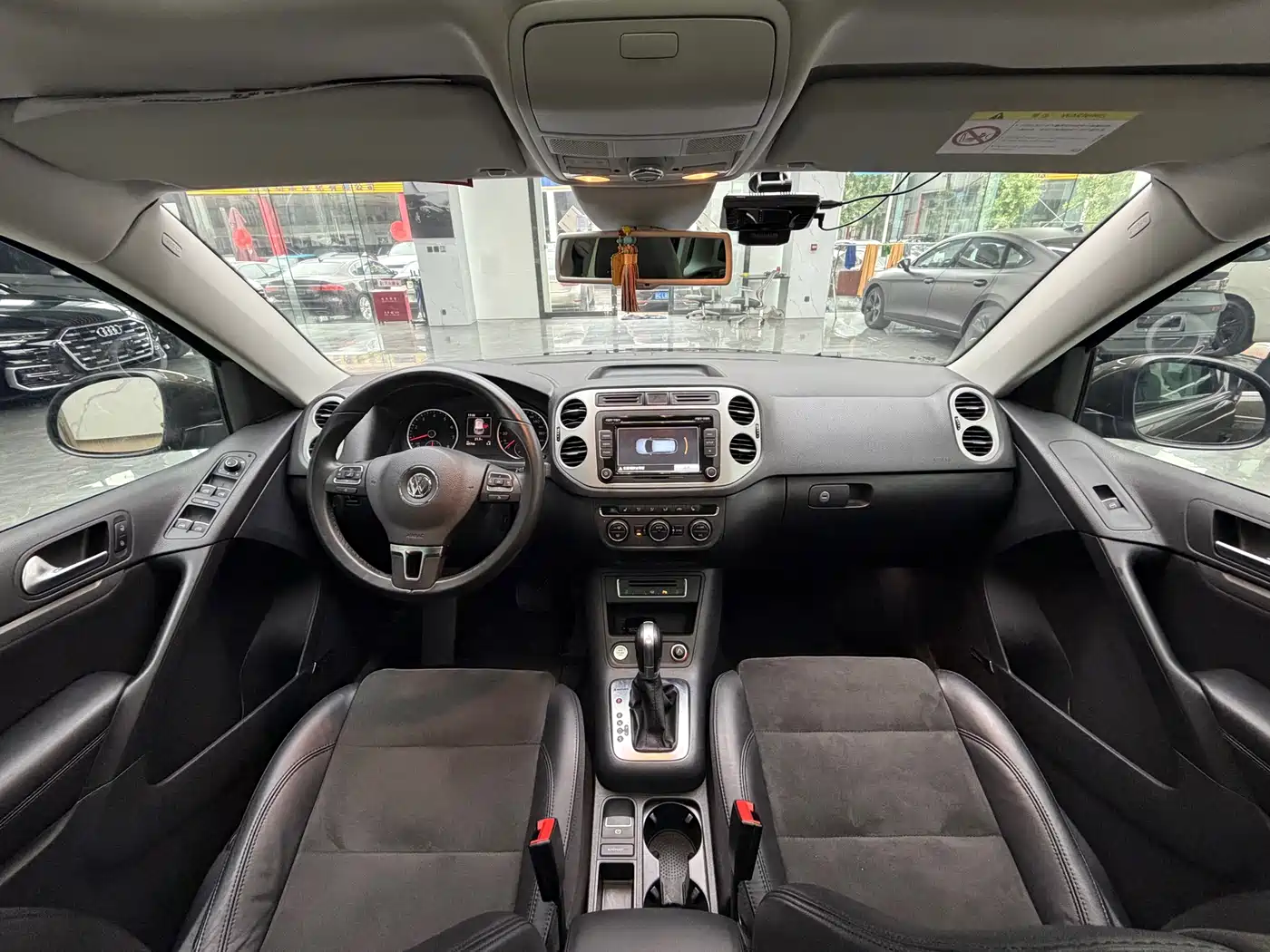 Volkswagen Tiguan 2015 2.0TSI Automatic 4WD Flagship фото 21