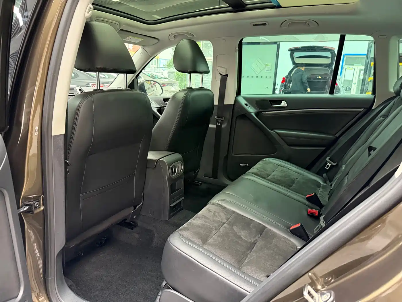 Volkswagen Tiguan 2015 2.0TSI Automatic 4WD Flagship фото 15