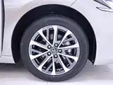 Фото 6 - Lexus ES
