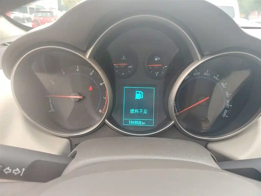Chevrolet Cruze 2015 1.5L Classic SE AT фото 12