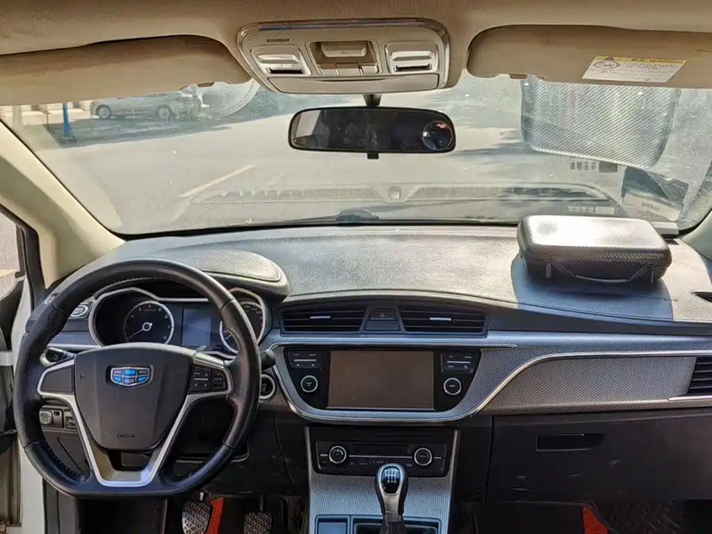 Geely Emgrand GS 2016 2016 Elegance Edition 1.8L Manual Premium
