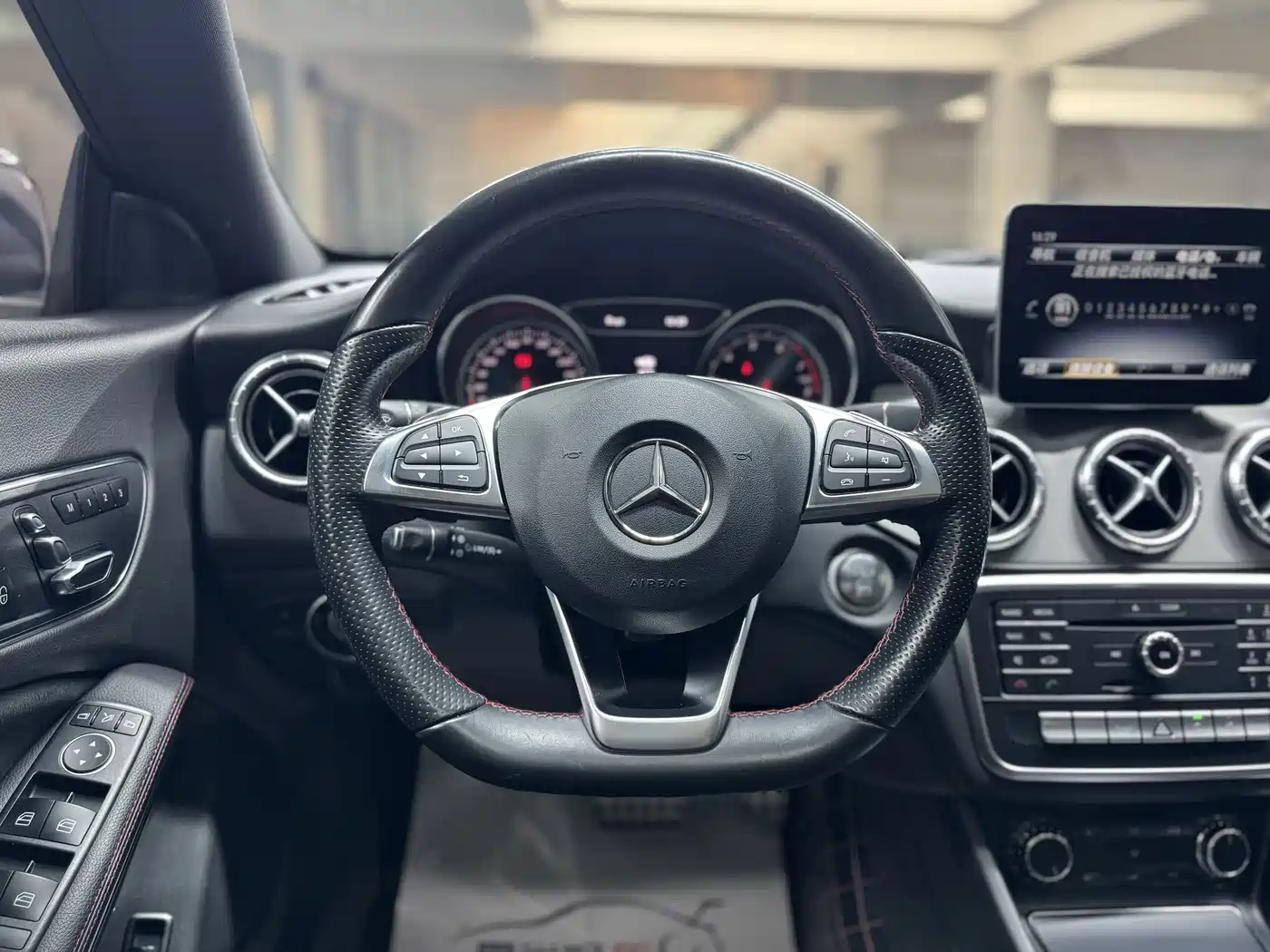 Mercedes-Benz CLA (Import) 2018 2017 CLA 220 4MATIC