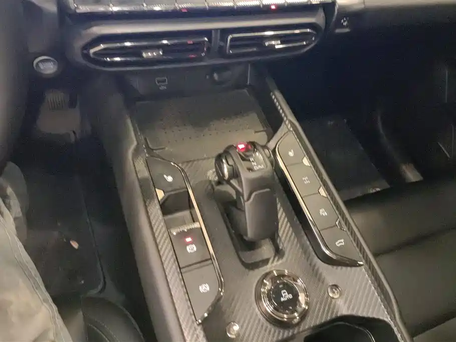 Haval Da Gou 2nd Gen 2023 2.0T AWD Wild Adventure Plus фото 16