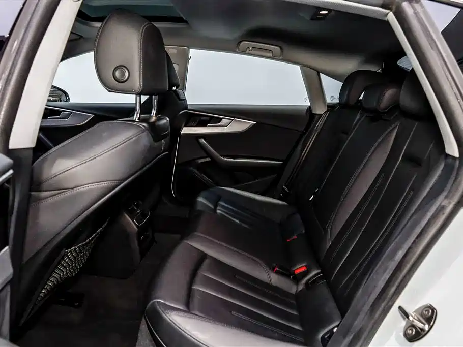 Audi A5 (Import) 2024 Sportback 40 TFSI Fashion Dynamic фото 16