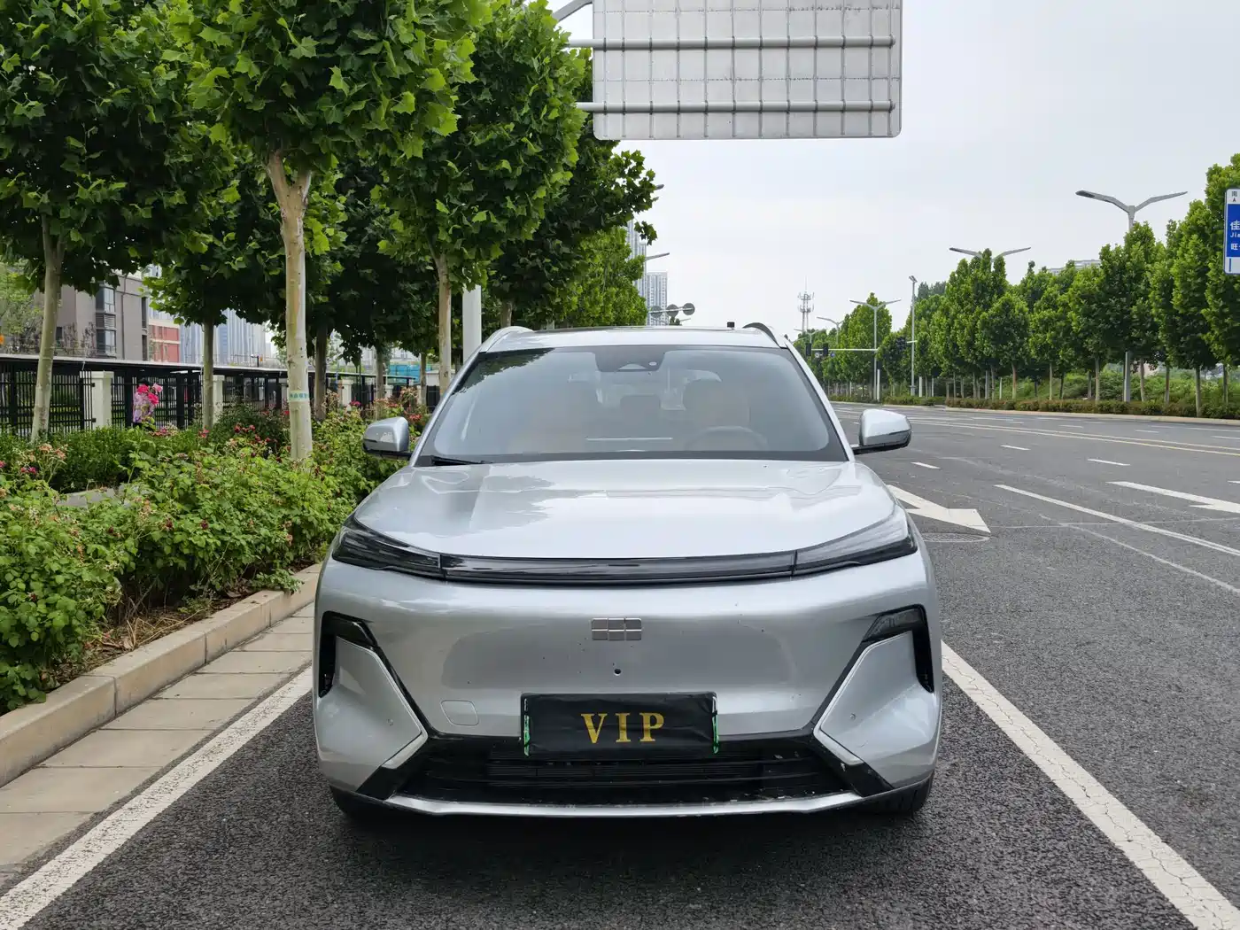Geely Galaxy Galaxy Starship 7 EM-i 2025 Model 120km Explorer+ Edition фото 2