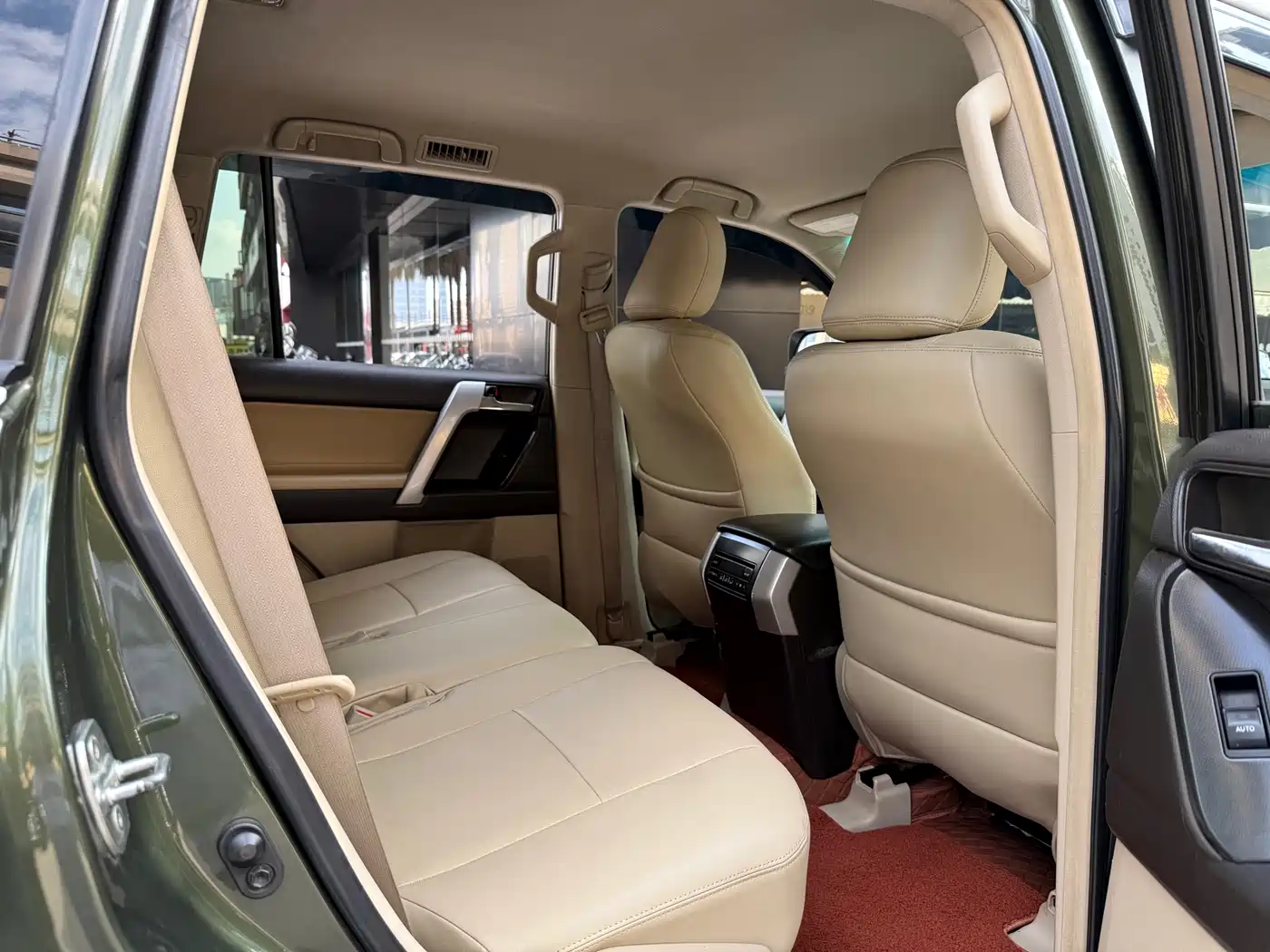 Toyota Prado 2010 4.0L Automatic TX фото 22
