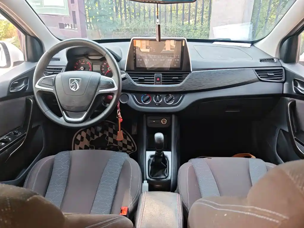 Baojun 310 2019 2016 1.2L Manual Comfort Model
