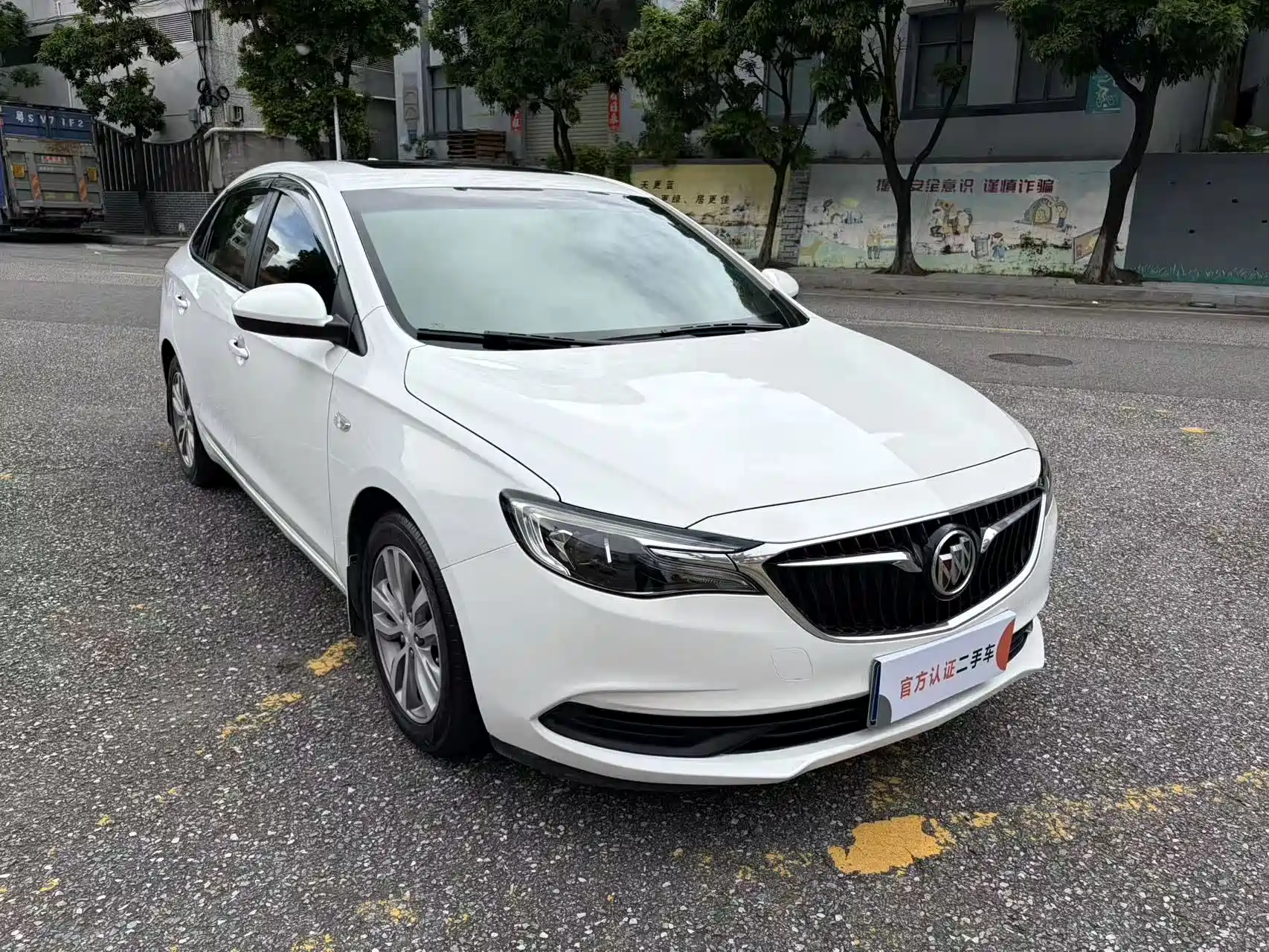 Фото 3 - Buick Excelle