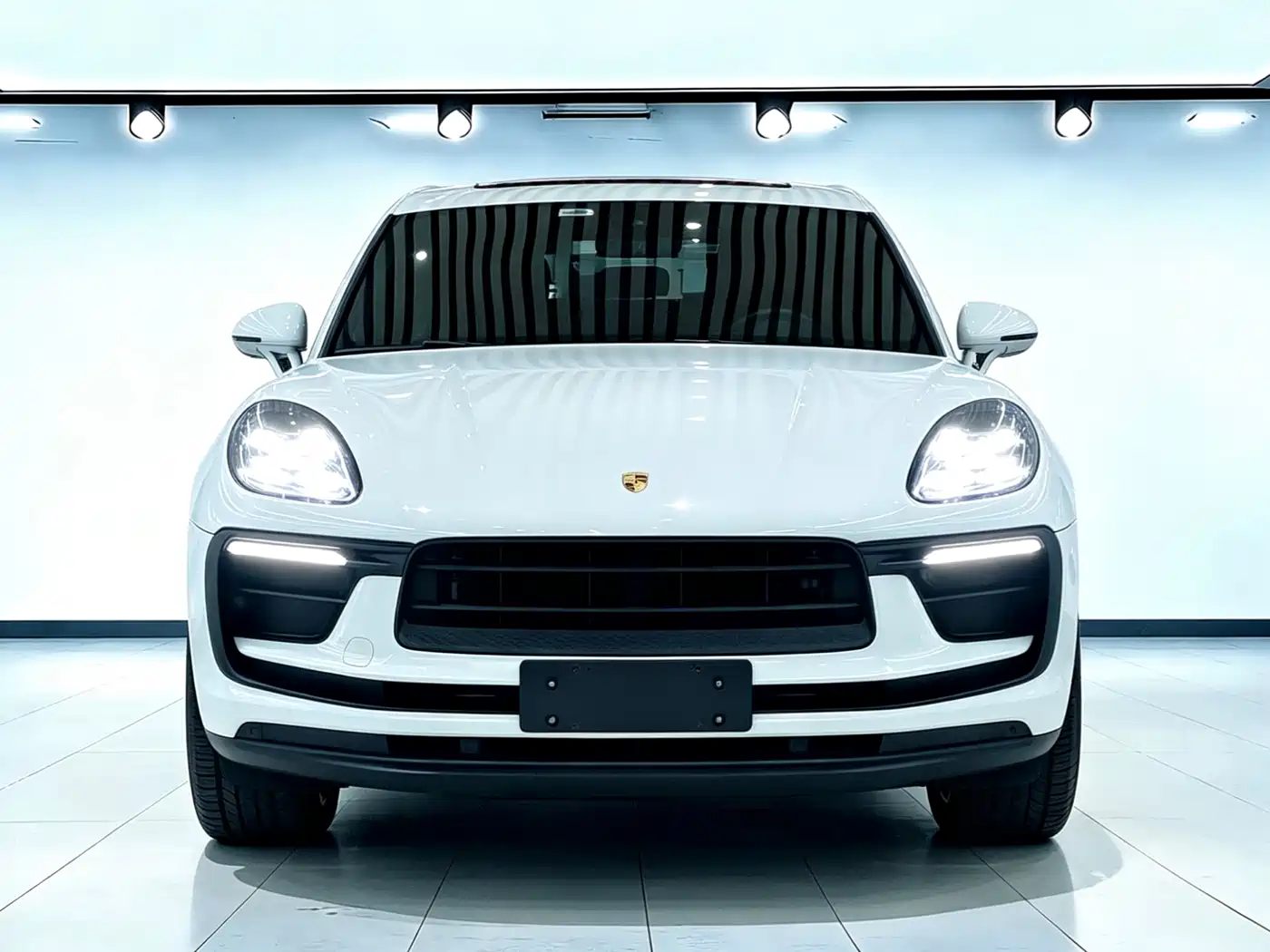 Porsche Macan 2023 Macan 2.0T фото 2