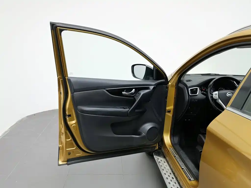 Фото 8 - Nissan Qashqai