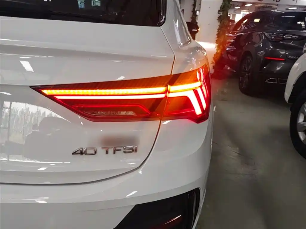 Audi Q3 Sportback 2020 40 TFSI Fashion фото 8