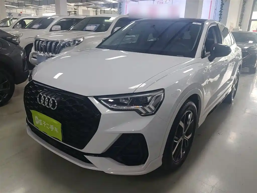 Audi Q3 Sportback 2020 40 TFSI Fashion фото 2