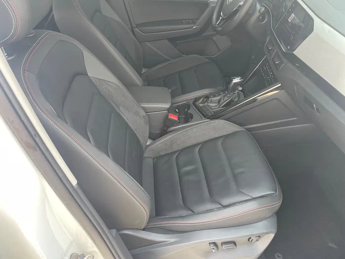 Volkswagen Tayron 2020 330TSI 2WD Luxury Smart Edition фото 6