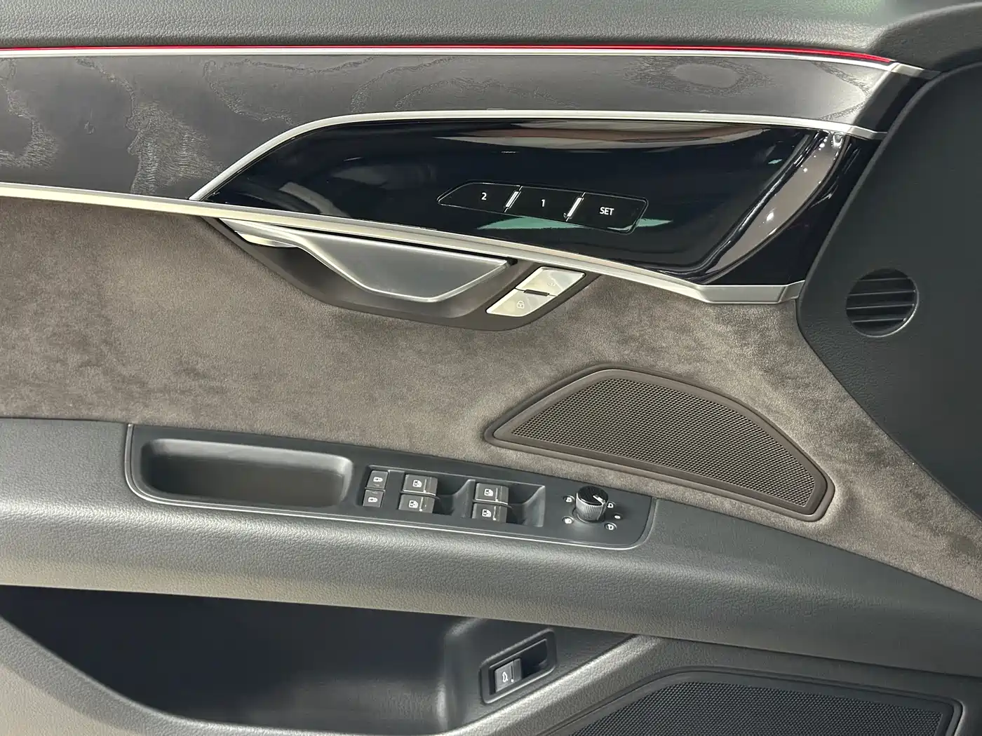 Audi A8 2019 Plus A8L 50 TFSI quattro Comfort фото 19