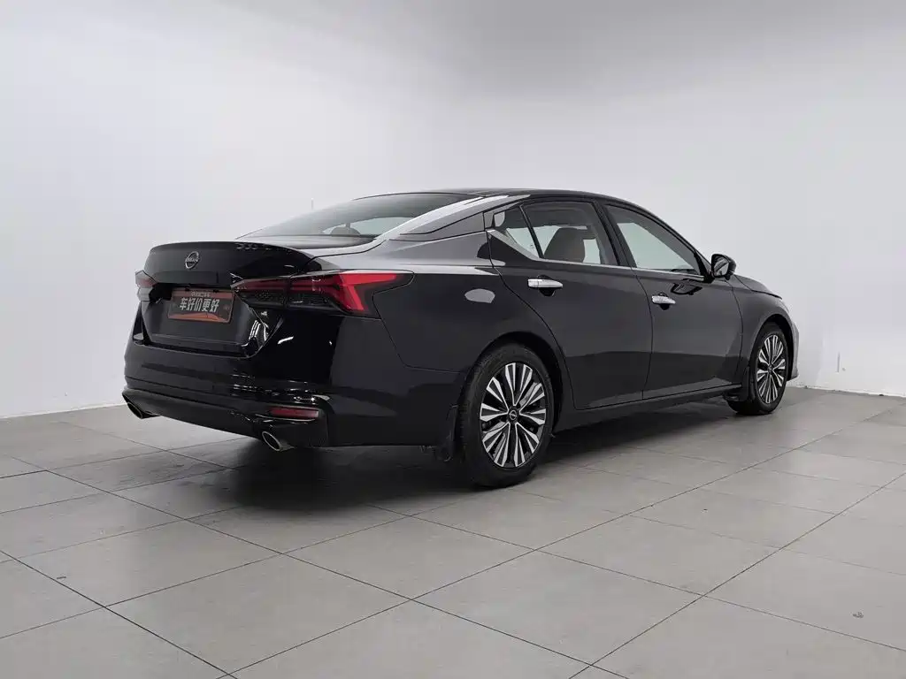 Nissan TEANA, миниатюра 2