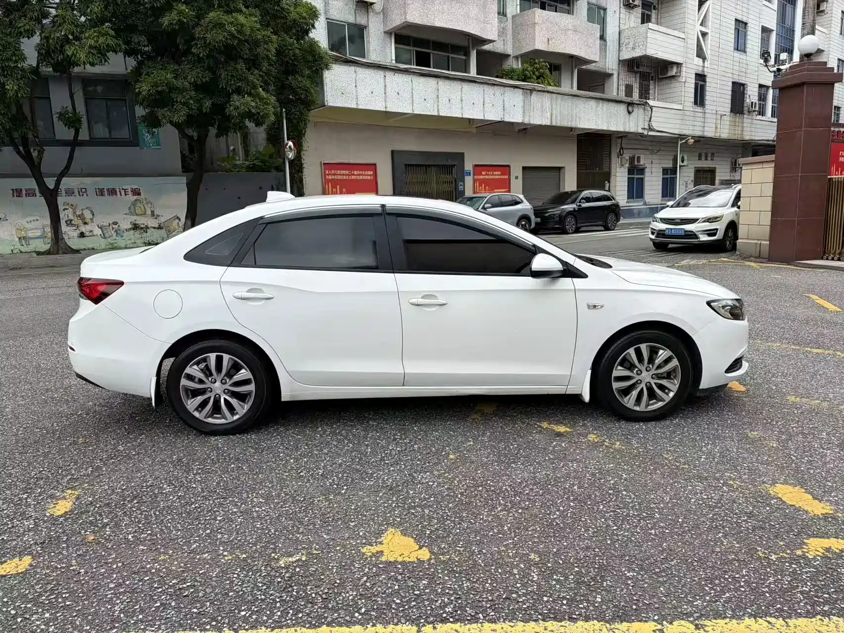 Фото 4 - Buick Excelle