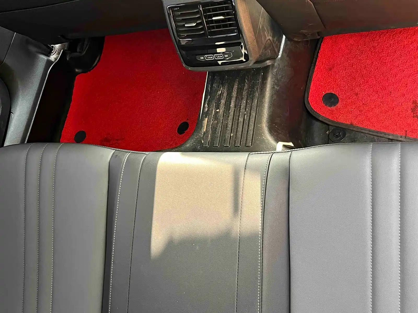 Фото 20 - Volkswagen Sagitar