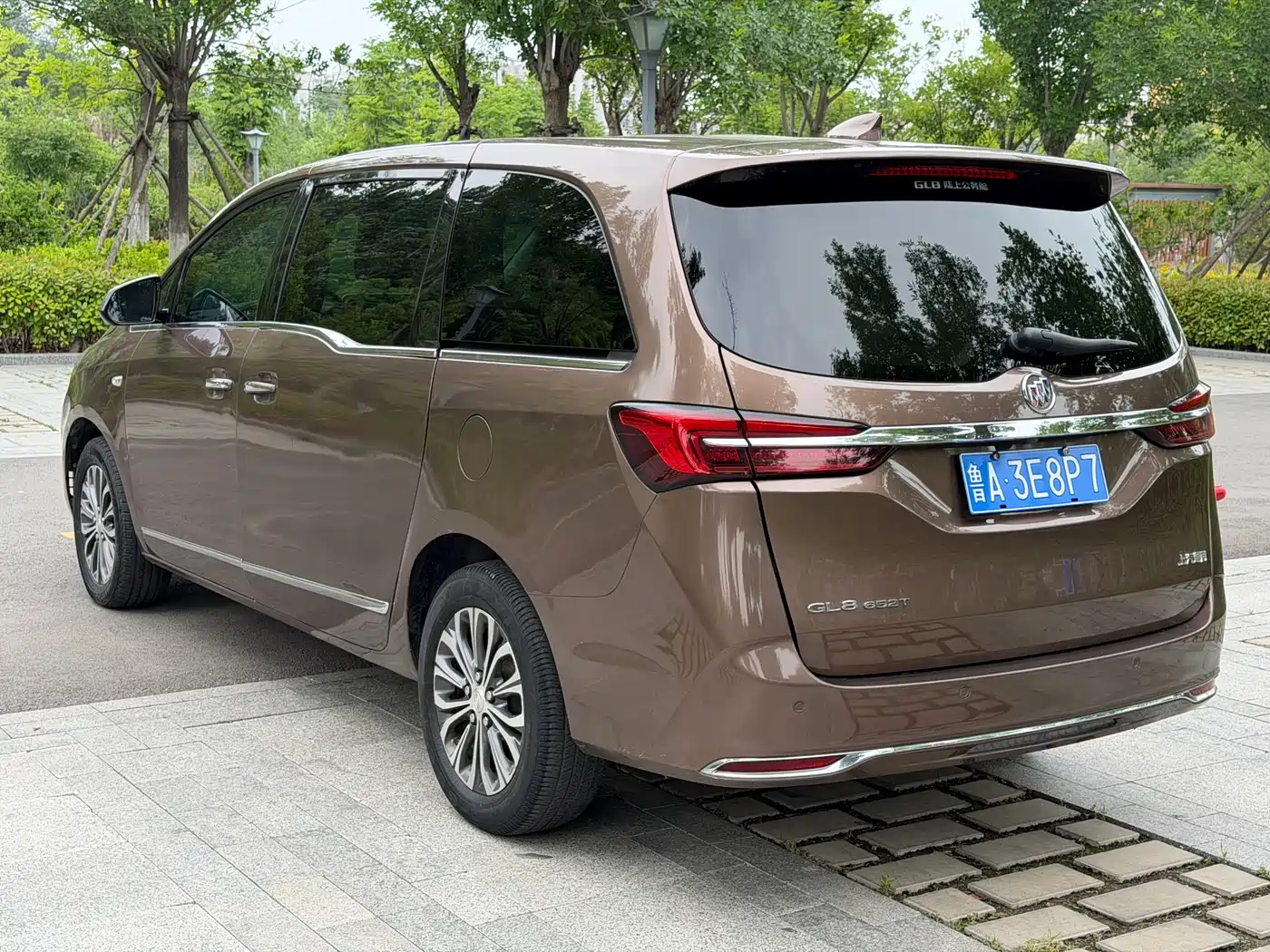 Buick GL8 2021 Land Business Class 652T Luxury фото 4