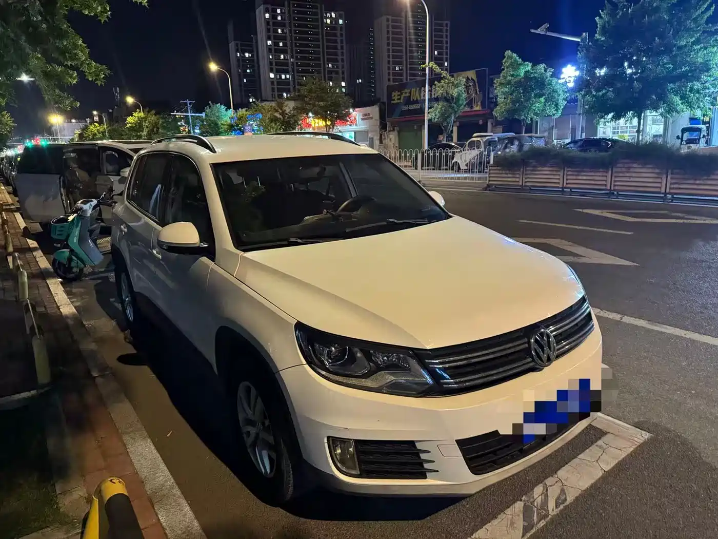 Volkswagen Tiguan 2015 1.8TSI Automatic 2WD Trendline фото 3