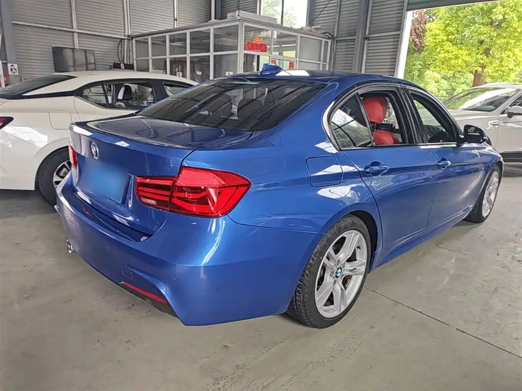BMW 3 Series 2019 320i M Sport Package фото 5