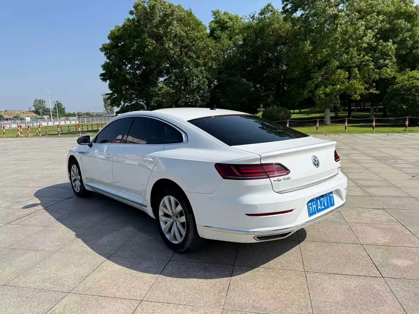 Volkswagen FAW-Volkswagen CC 2020 330TSI Elegance Version China VI фото 9